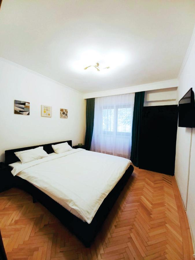 Apartamento Vero Apartament Central Rm Valcea Râmnicu Vâlcea Exterior foto